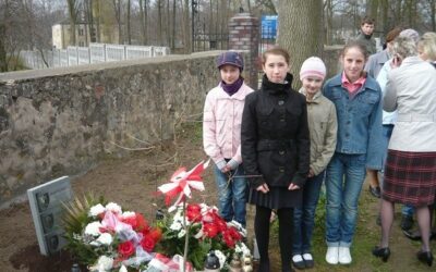 Katyń – pamiętamy