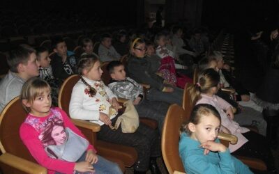 Niedziela w teatrze